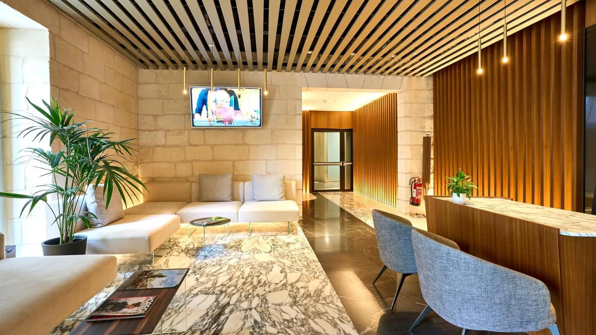 Sleek One-Bedroom Apartment With A Panoramic View Saint Julian's