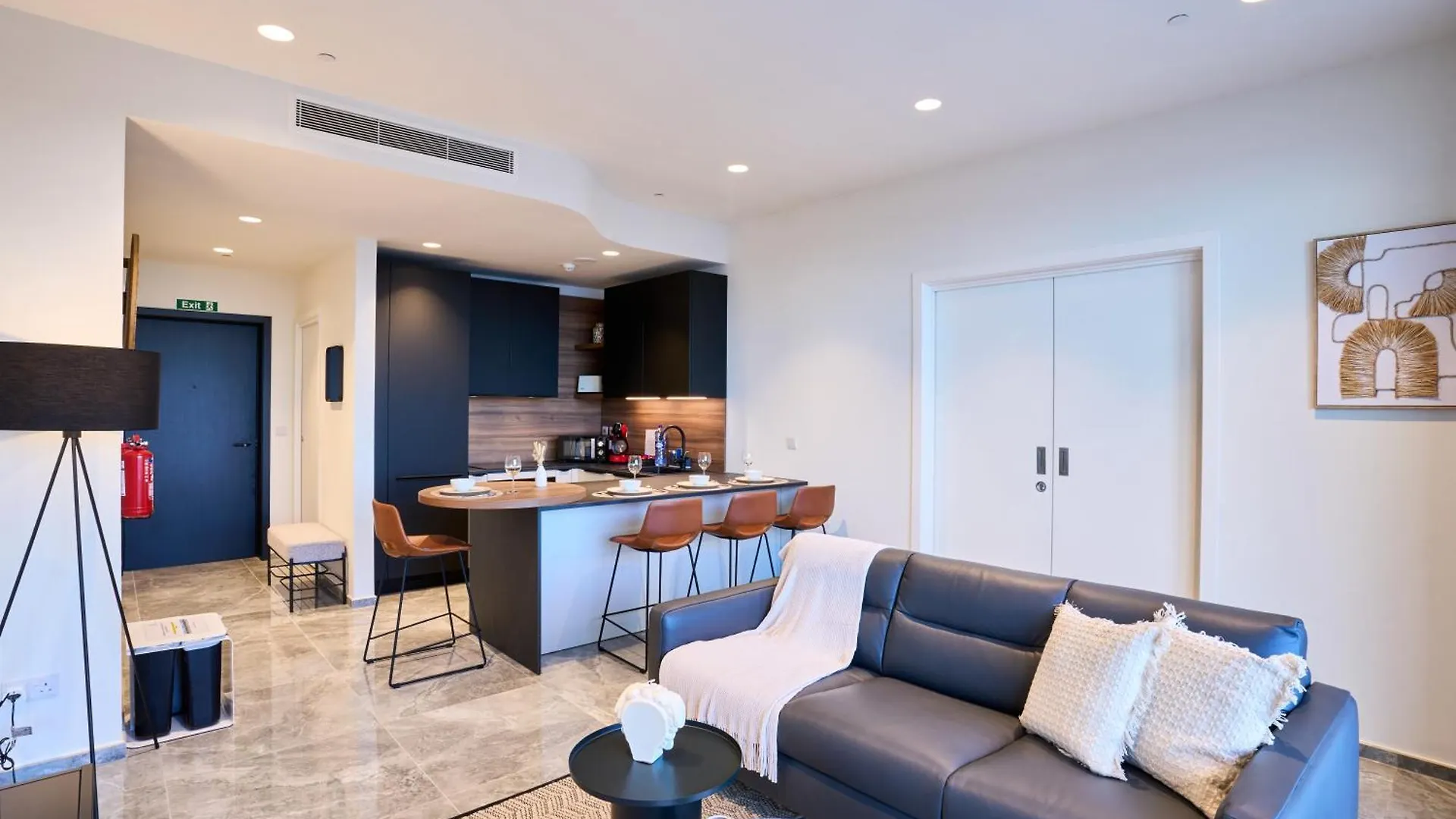 Sleek One-Bedroom Apartment With A Panoramic View Saint Julian's