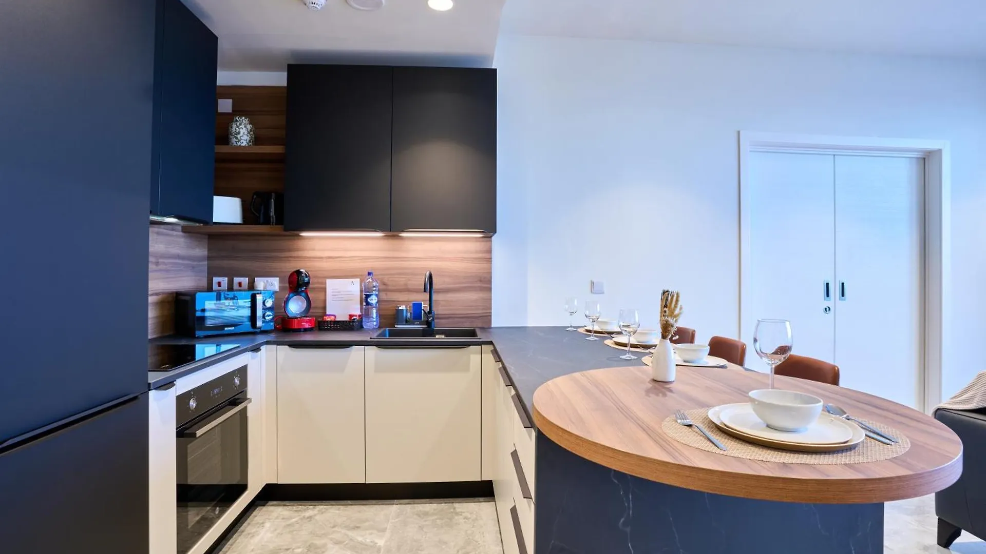 Sleek One-Bedroom Apartment With A Panoramic View Saint Julian's 0*,  Malta