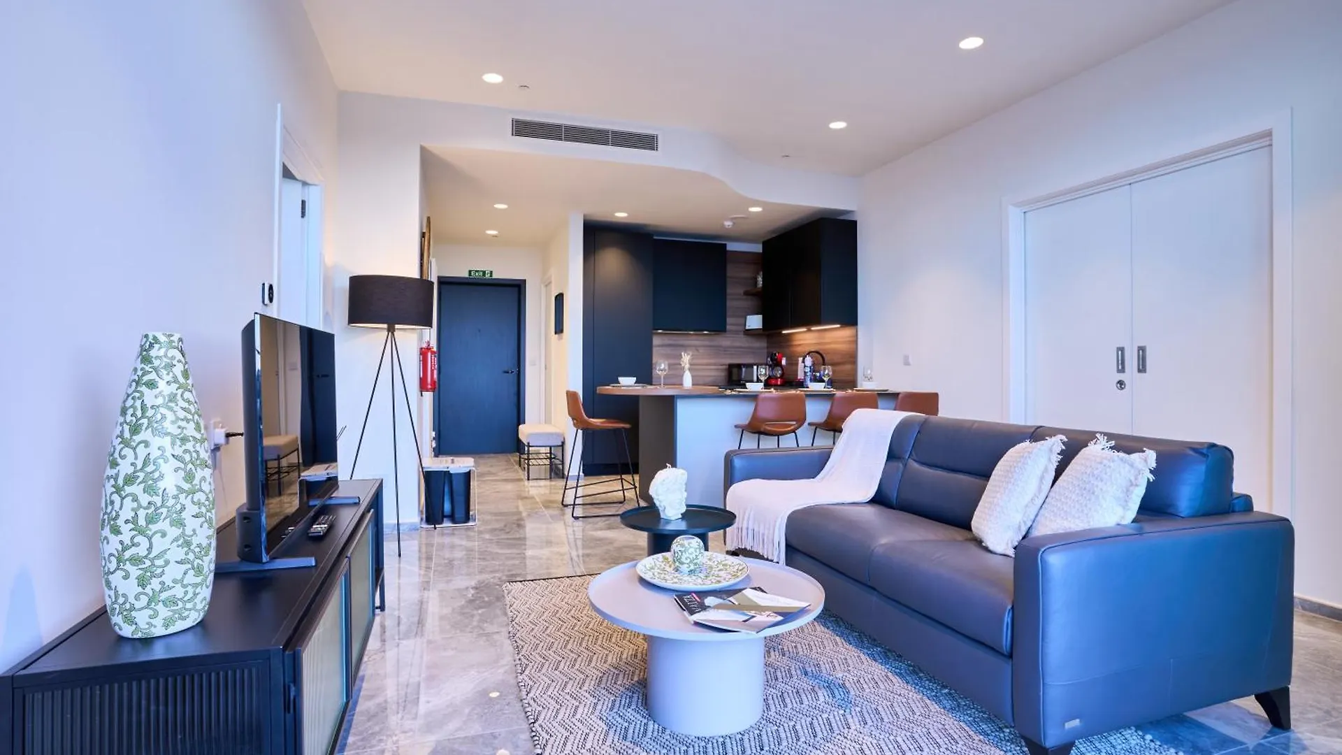 Sleek One-Bedroom Apartment With A Panoramic View Saint Julian's
