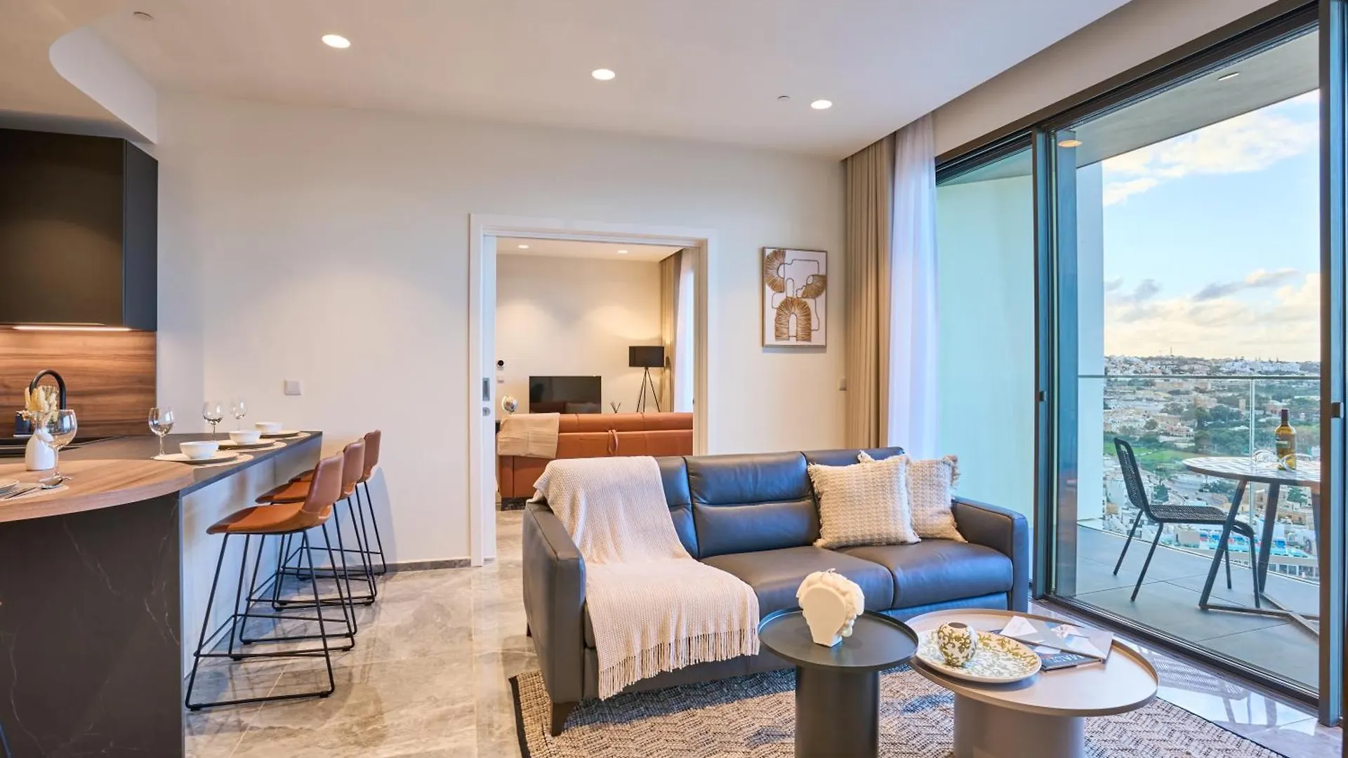Sleek One-Bedroom Apartment With A Panoramic View Saint Julian's